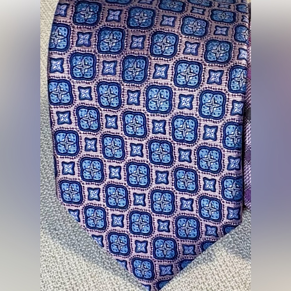 CM Gold Series 100% Silk Tie – Destination 
X-Long